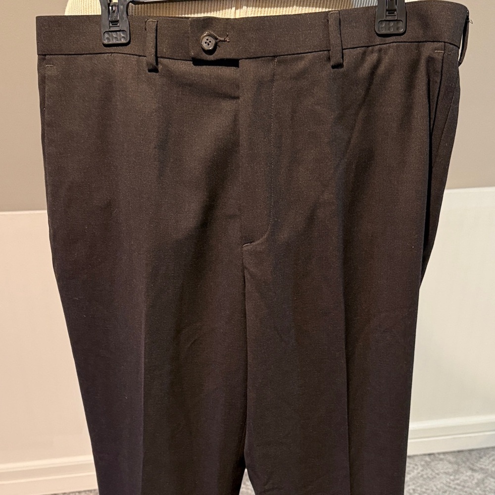 Perry Ellis Portfolio no-iron Dark Chocolate Brown slacks dress pants NWT 34 36